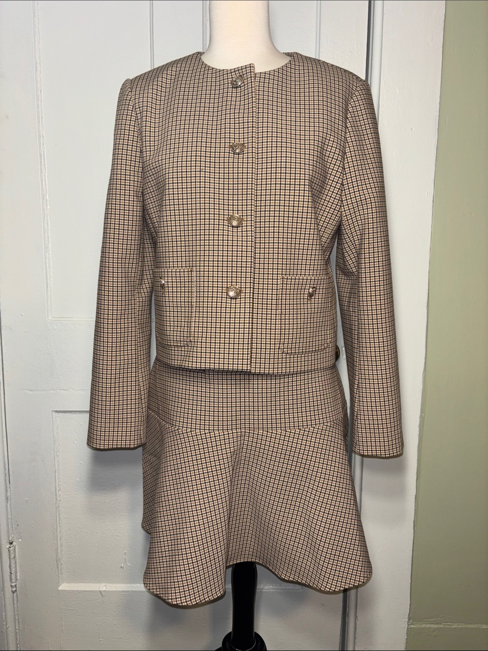 LOFT Neutral palette Plaid blazer and skirt set size 6 - Picture 3 of 11
